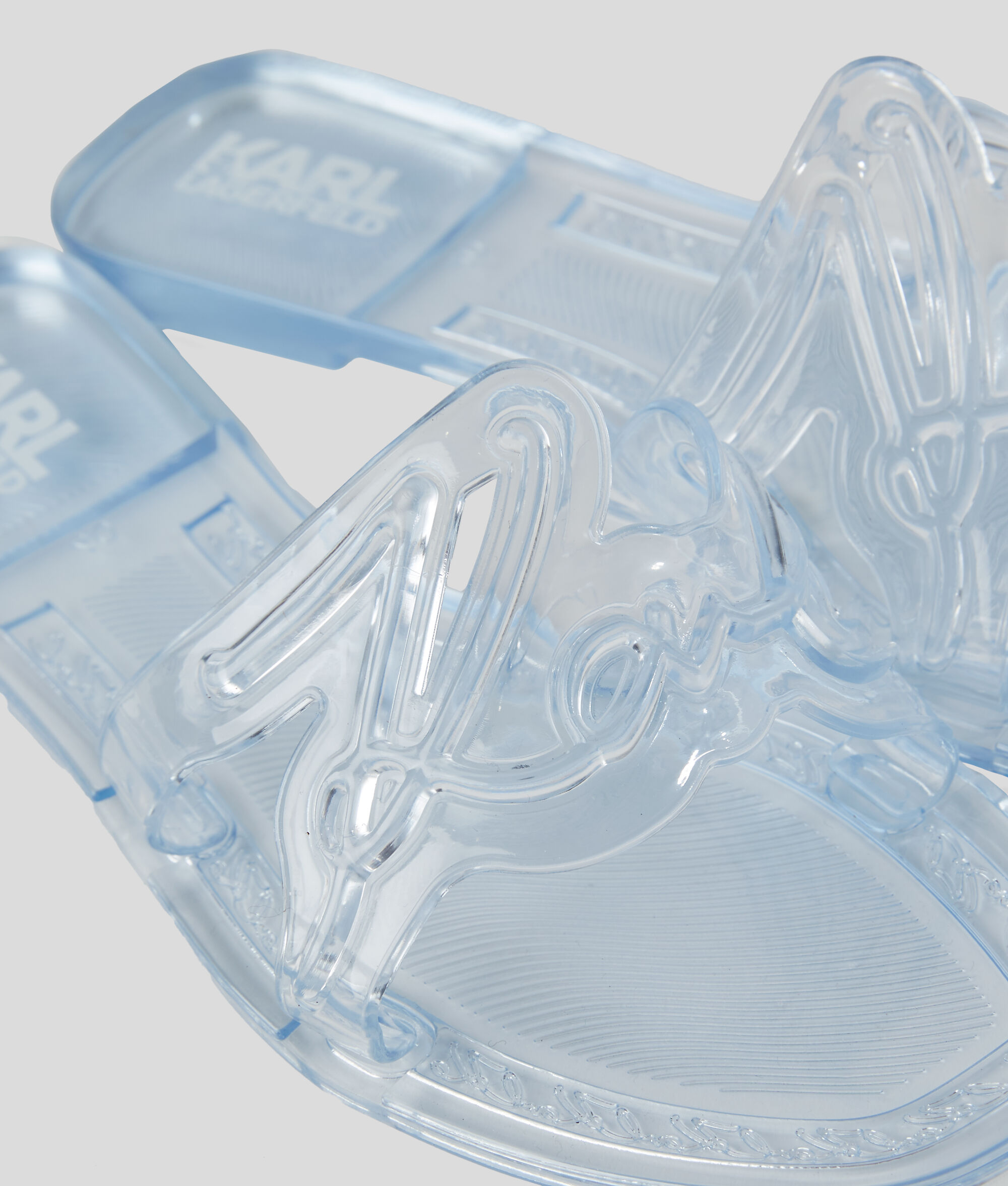 (image for) Ingenious Signature Jelly Sandals